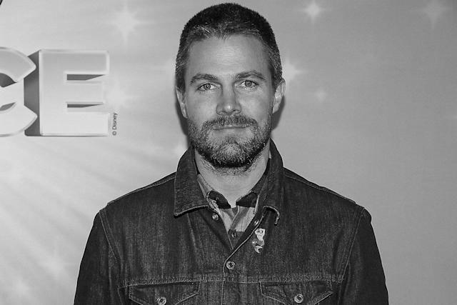 Stephen Amell Had a Panic Attack While Recording a Podcast photo 0
